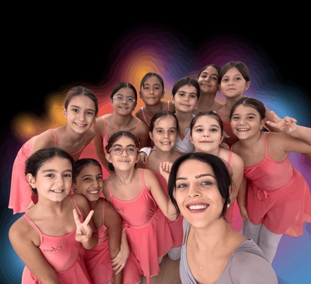 Aura Sahne Sanatları Sahne Gösterisi ve Öğrencilerimiz